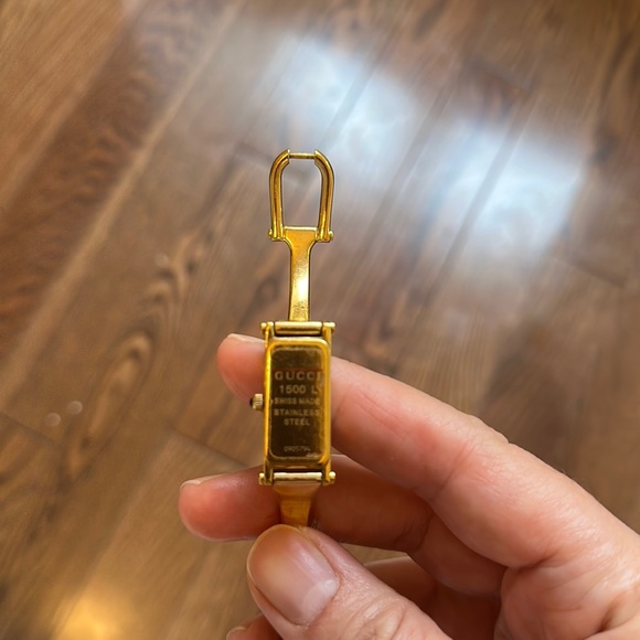 Gucci gold watch - Picture 7 of 15